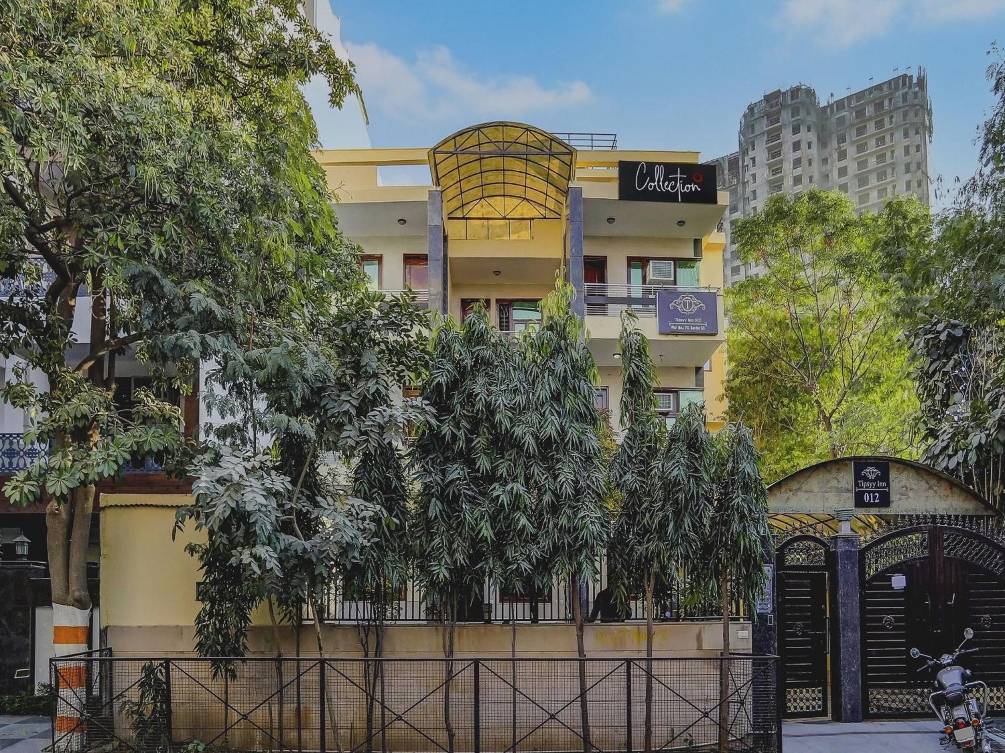 Super Capital O Uk House Residency Hotel Gurgaon Buitenkant foto